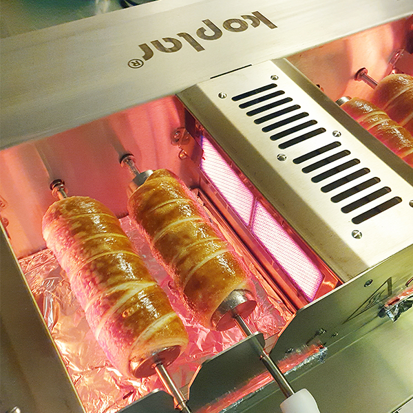 Chimney cake gas grill